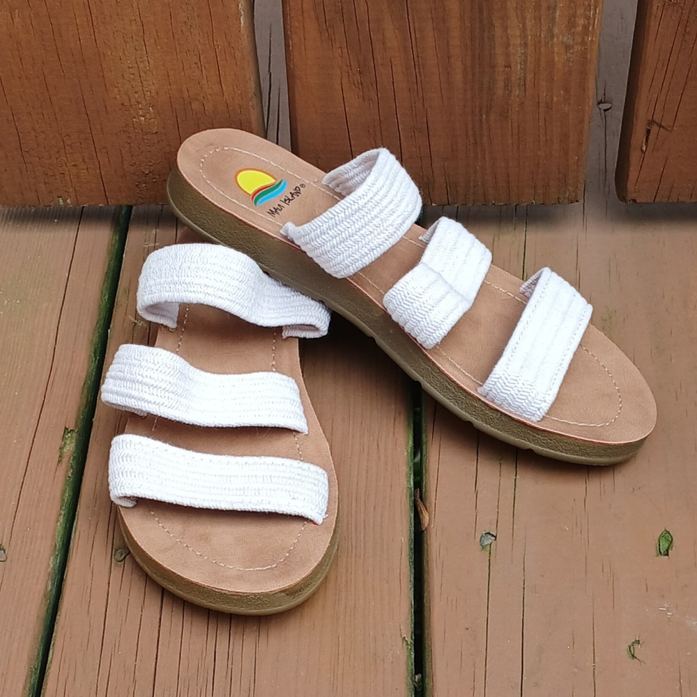 Maui Island Womens Size 6M Elastic Straps Beige Casual Summer Sandals Beach Wear